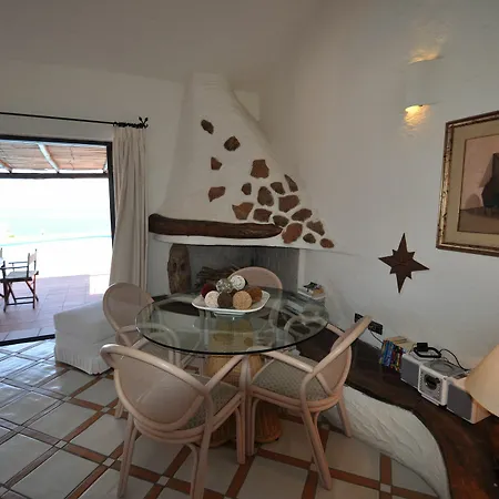 Villa Paradiso *